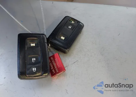 2005 Toyota Prius z USA, uszkodzony, nr VIN JTDKB20U950119920